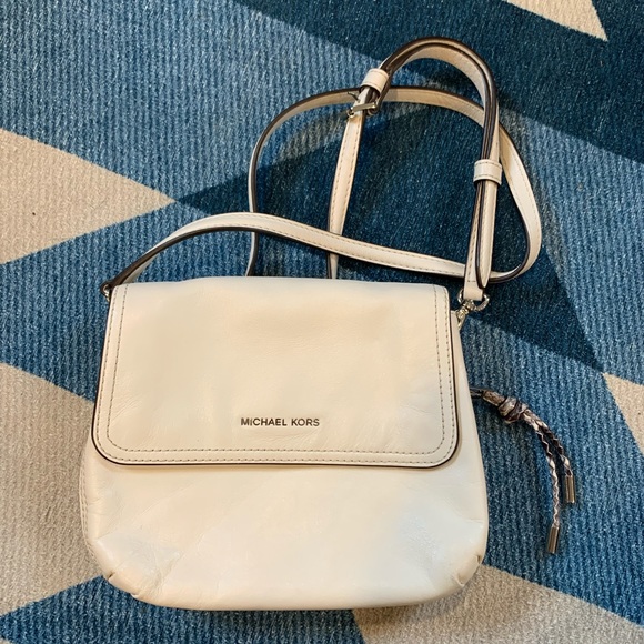 MICHAEL Michael Kors Isabel Leather Crossbody - Picture 6 of 12
